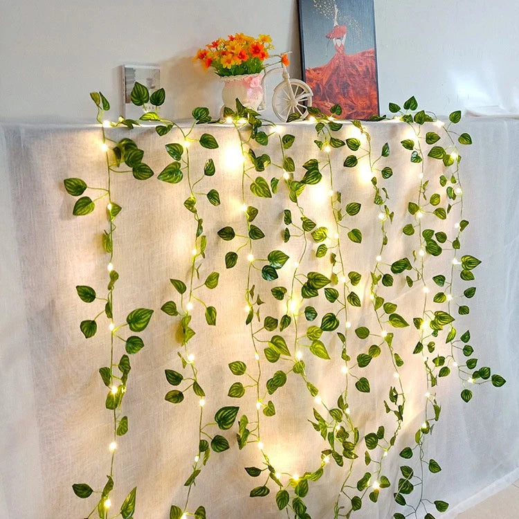 Cascata de Folhagem com Micro LED - Decoração Encantadora